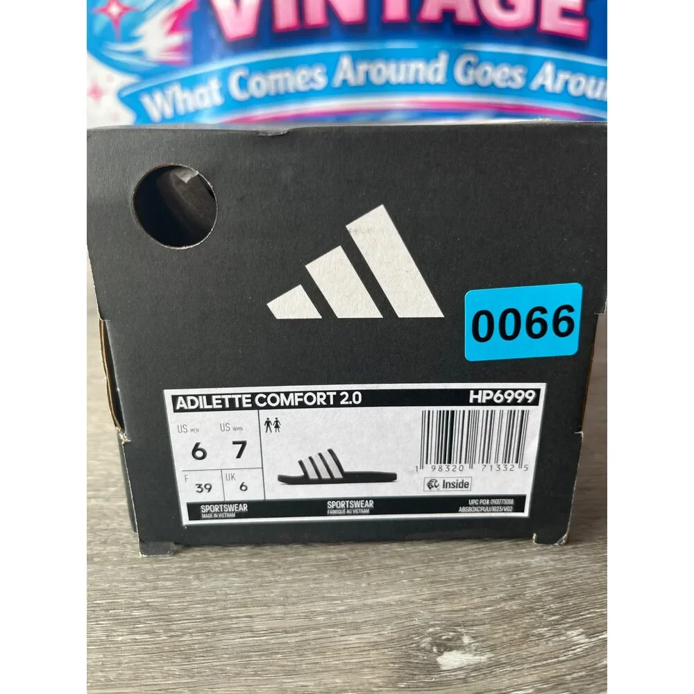Adidas Adilette Comfort 2.0 (Size M6 W7)